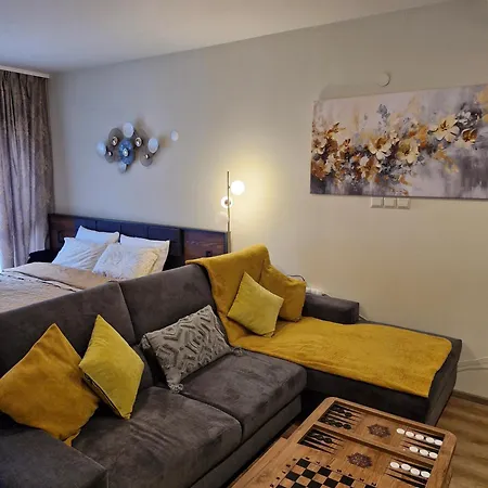 Diamond Of Crown Apartment *